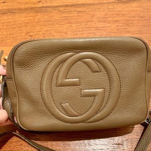 Authentic Gucci Soho Disco Bag in Natural shade